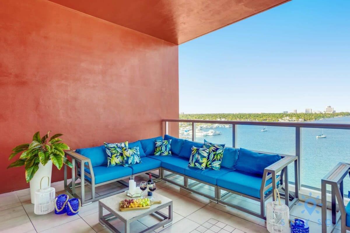 Apartment With Bay View Balcony - Pool - Up To 6 - Gym Hollywood Buitenkant foto