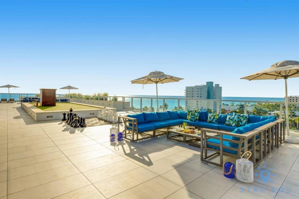 Apartment With Bay View Balcony - Pool - Up To 6 - Gym Hollywood Buitenkant foto