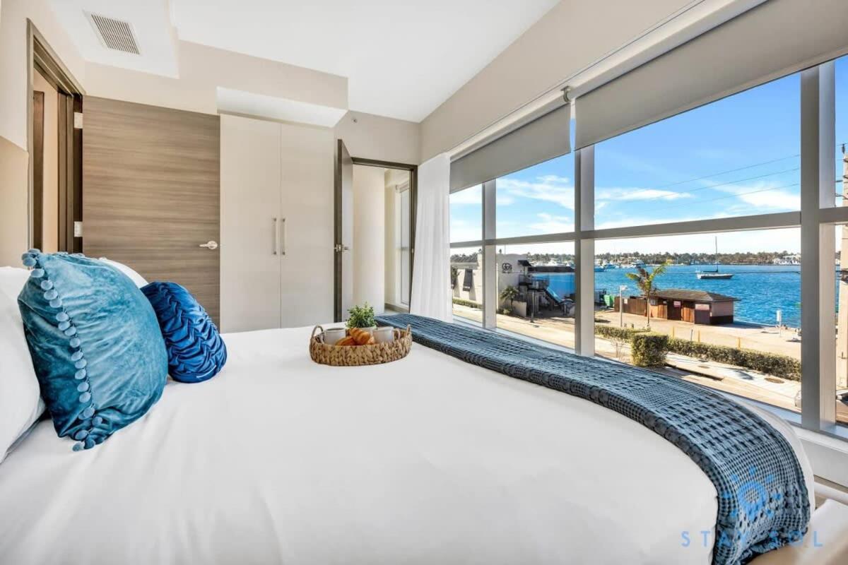 Apartment With Bay View Balcony - Pool - Up To 6 - Gym Hollywood Buitenkant foto